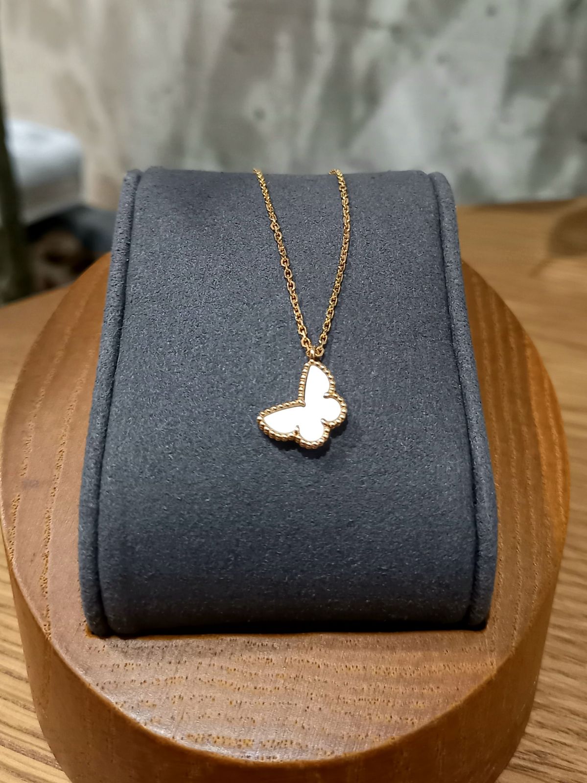 Images KOMEHYO（コメ兵）買取センターアミュプラザくまもと