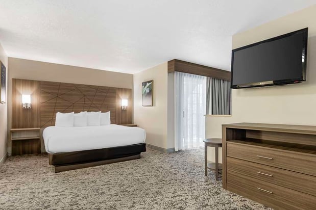 Images Best Western Plus Grand Manor Inn