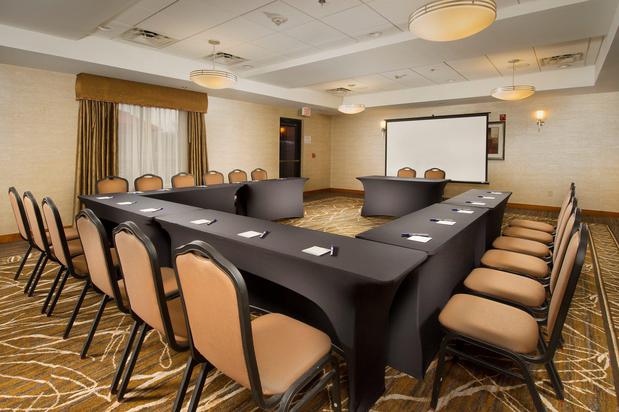 Images Holiday Inn Express & Suites Columbia East - Elkridge by IHG