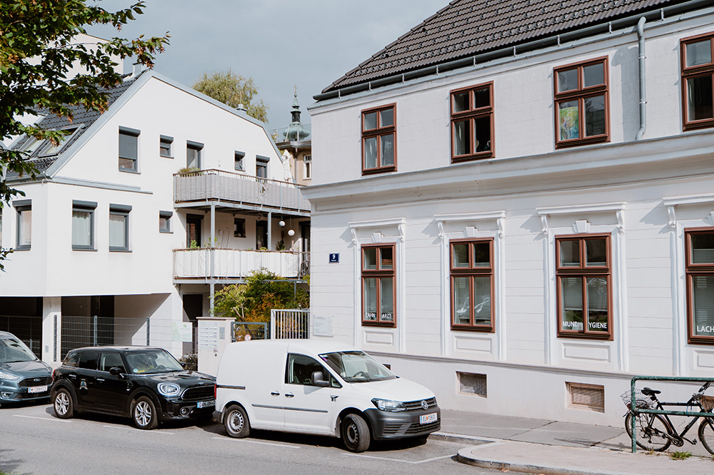 Bild 2 von Zahnarzt Hietzing - Zahnärztin Dr. Wenning Li