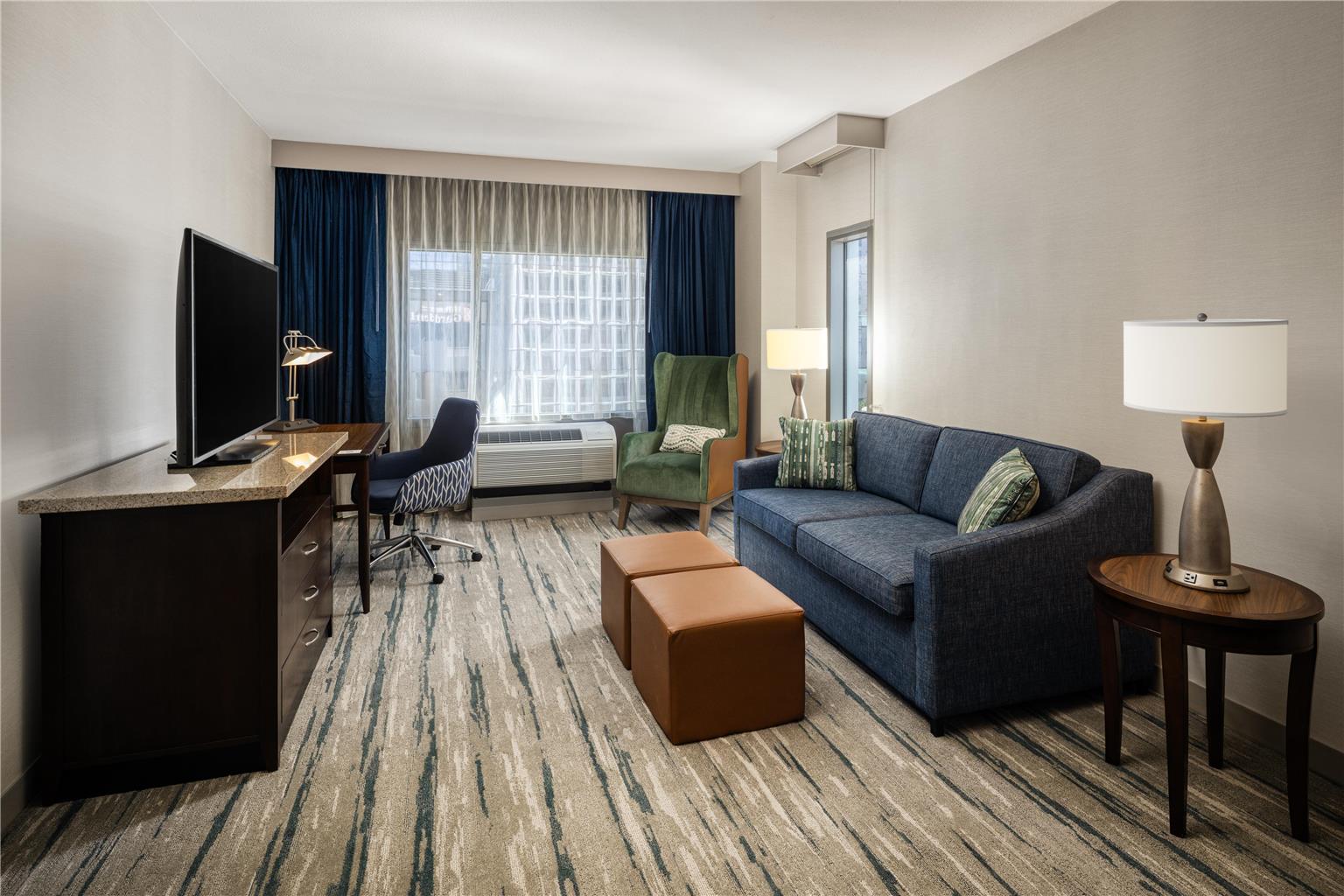 Guest room