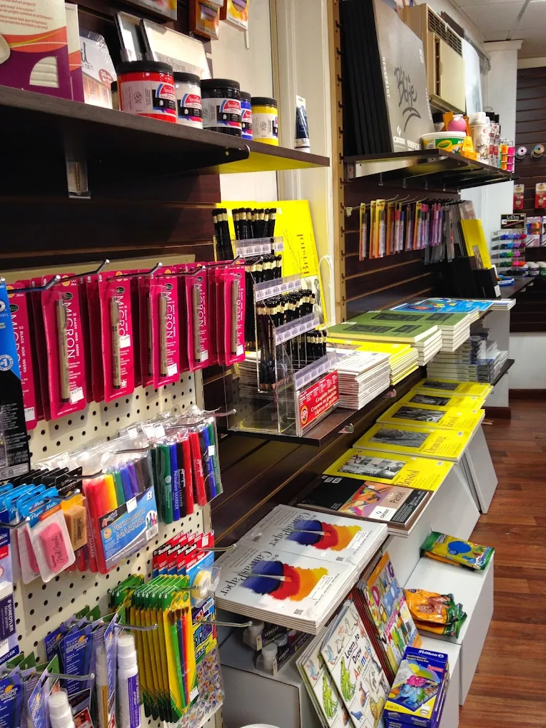 Enjoy walk-in ceramic pottery painting with us at Midwood Framing & Arts Center in Brooklyn, perfect for a fun and creative day out. Choose from a variety of ceramic pieces and design your own personalized artwork in a relaxed, welcoming studio. Stop in today and create something you&rsquo;ll love to take home.