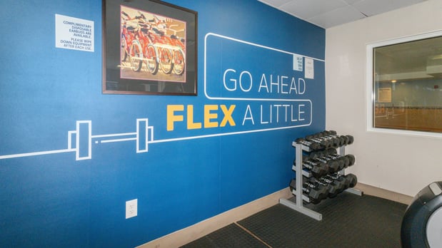 Images Holiday Inn Express & Suites Hampton South-Seabrook by IHG