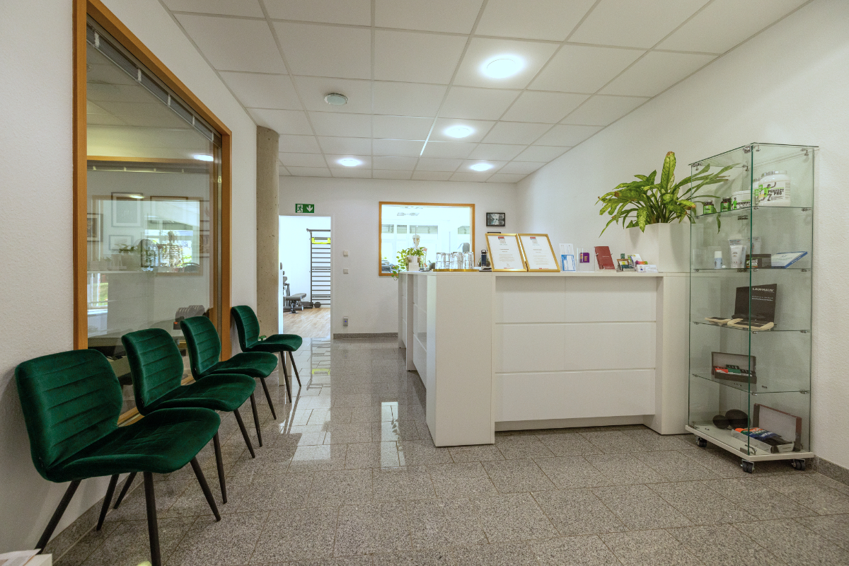 Physiotherapie Human-Health-Concepts - by Andreas Koch in Braunschweig - Logo