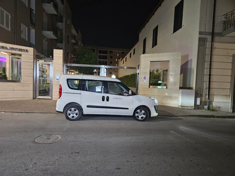 Images Taxi Arzano