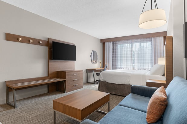Images Holiday Inn Express & Suites Coralville by IHG