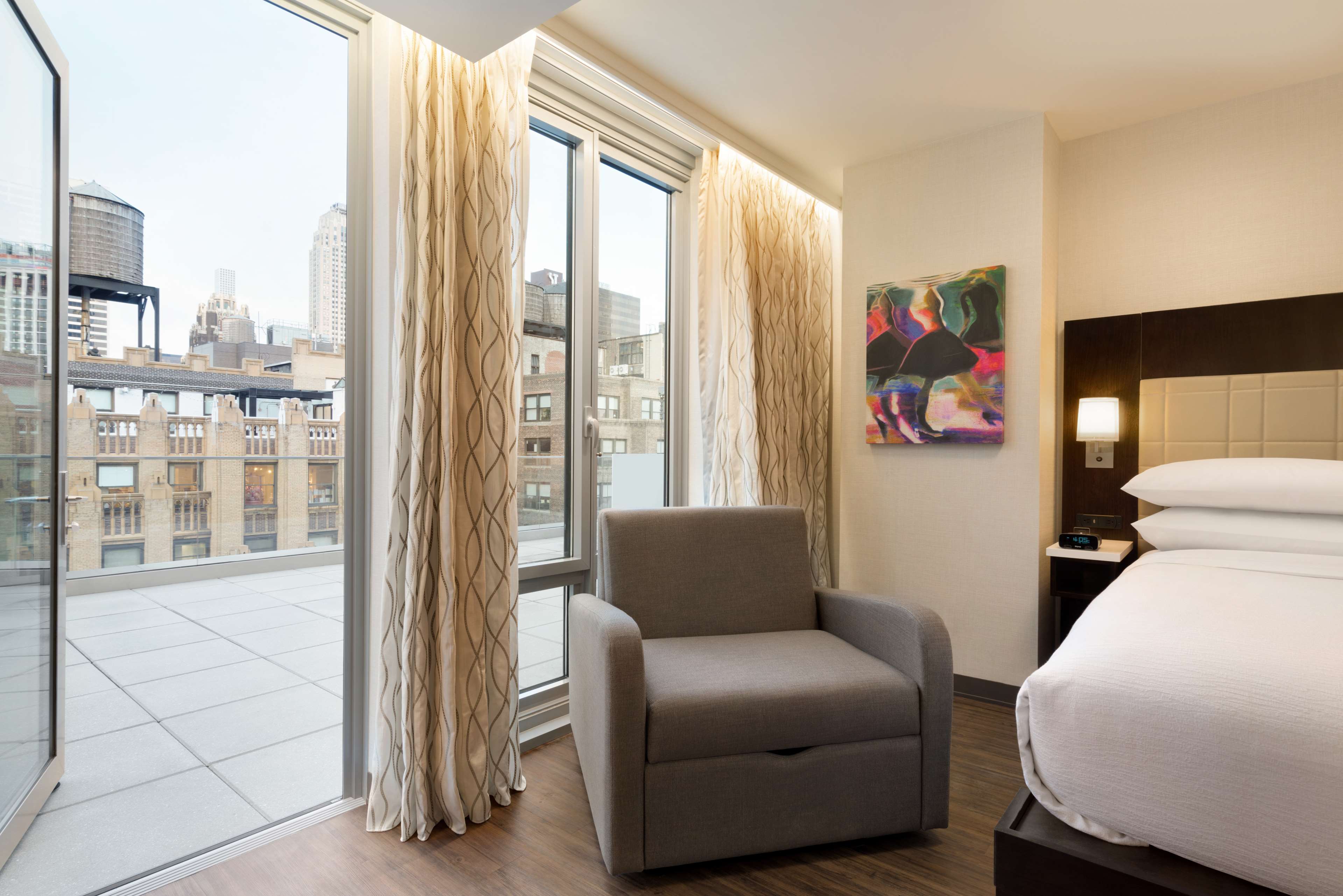 Guest room
