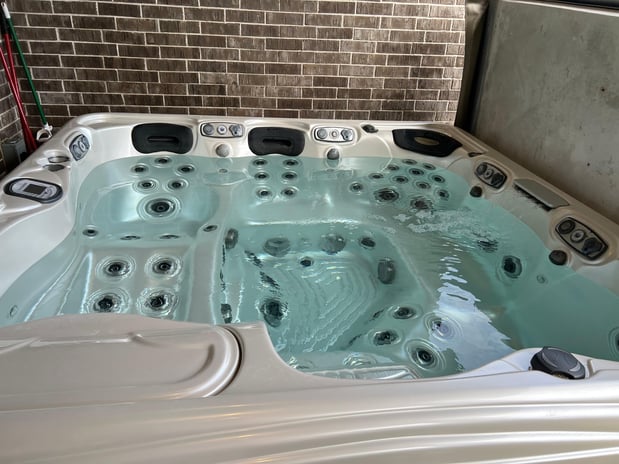 Images Hot Tubs and Outdoor Living