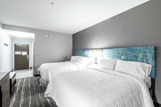 Images Hampton Inn Locust Grove