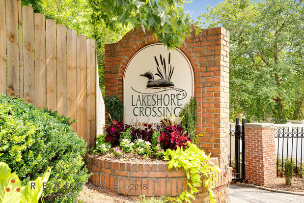 Images Lakeshore Crossing Apartment Homes