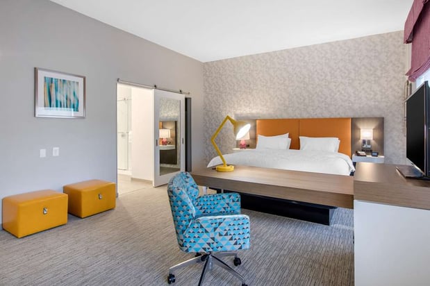 Images Hampton Inn & Suites Ruidoso Downs