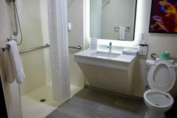 Images Candlewood Suites Harrisonburg by IHG