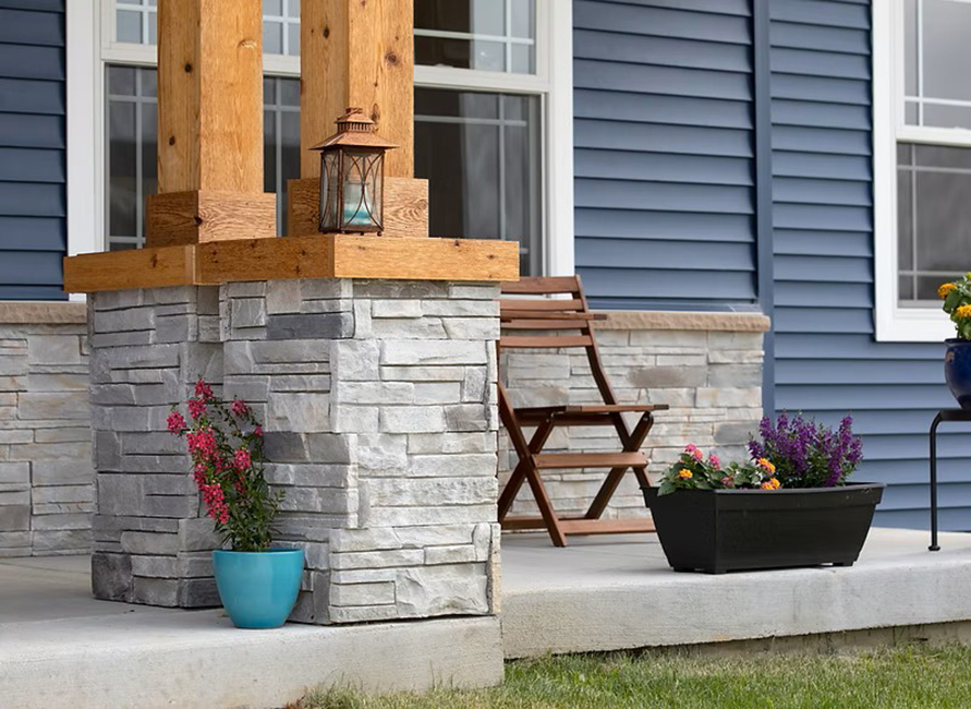 Siding experts at Summit Builders are experienced in the installation and repair of multiple siding options to improve curb appeal.