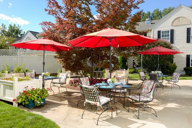 Images Benchmark Senior Living at Leominster Crossings