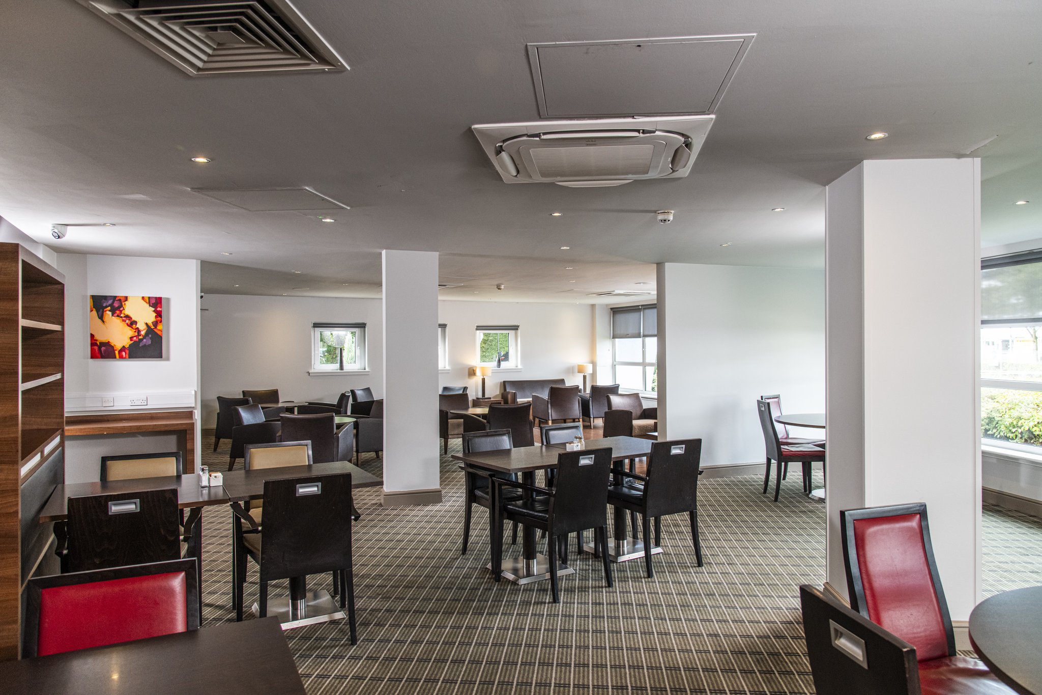 Images Holiday Inn Express Glasgow Airport by IHG