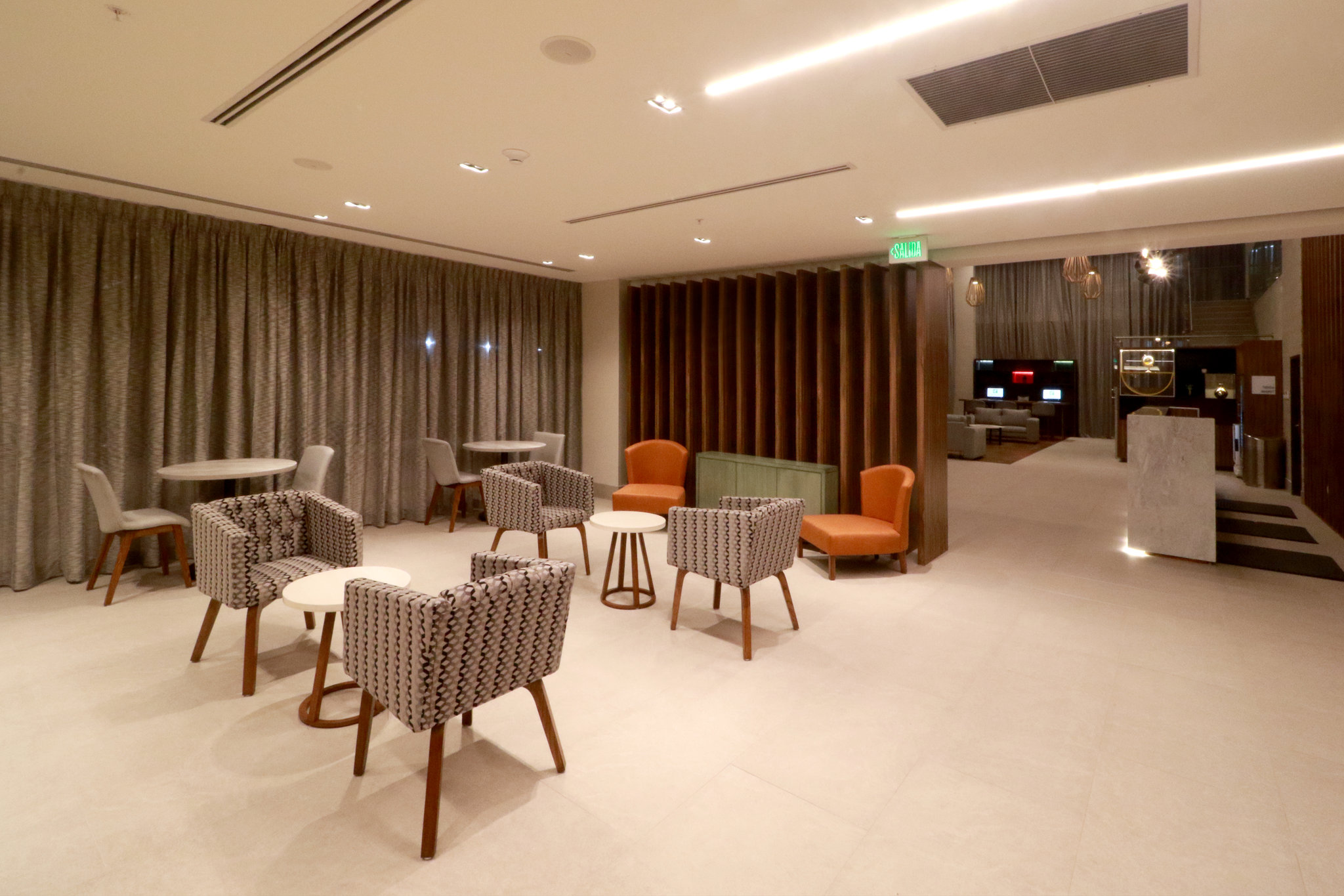 Images Holiday Inn & Suites Monterrey Apodaca Zona Airport by IHG