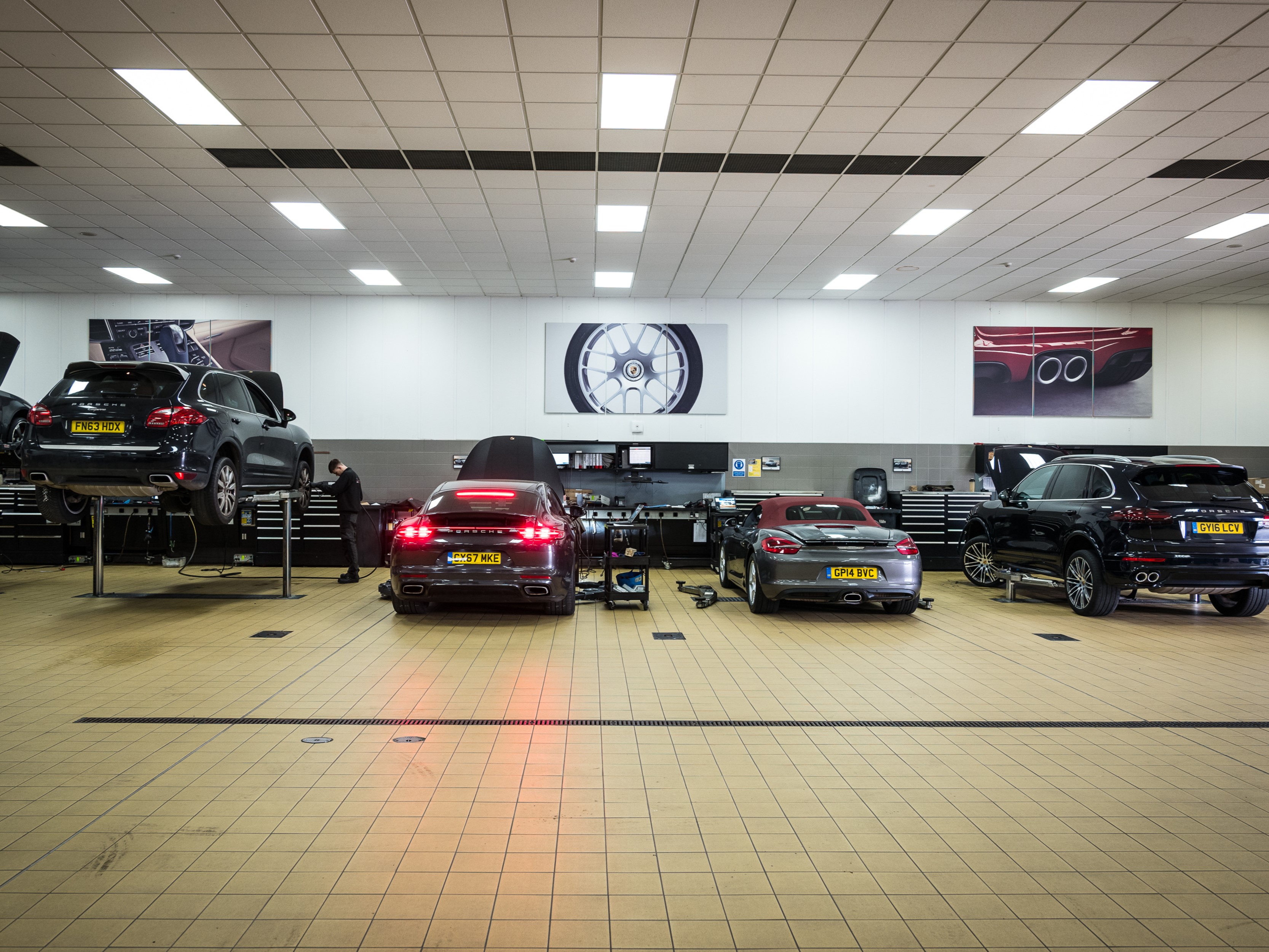Images Porsche Centre Mid-Sussex