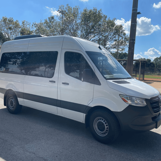 Images Carl's Van Rentals