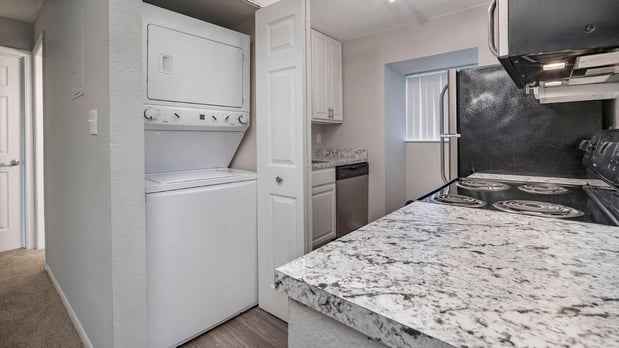 Images Liv at Winter Park Apartment Homes