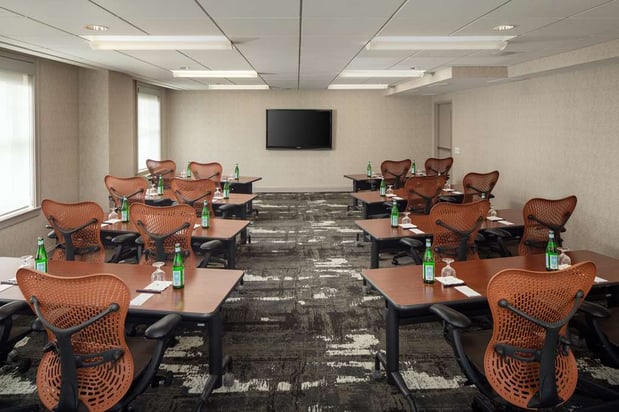 Images DoubleTree Suites by Hilton Hotel Detroit Downtown - Fort Shelby