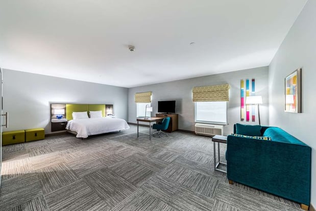 Images Hampton Inn & Suites Pryor