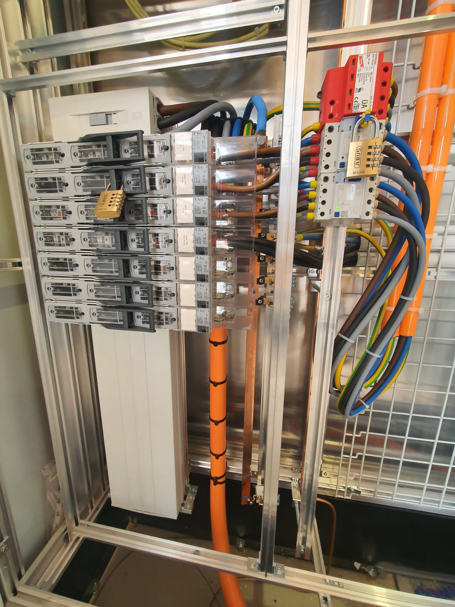 Bilder Kühni Elektro AG