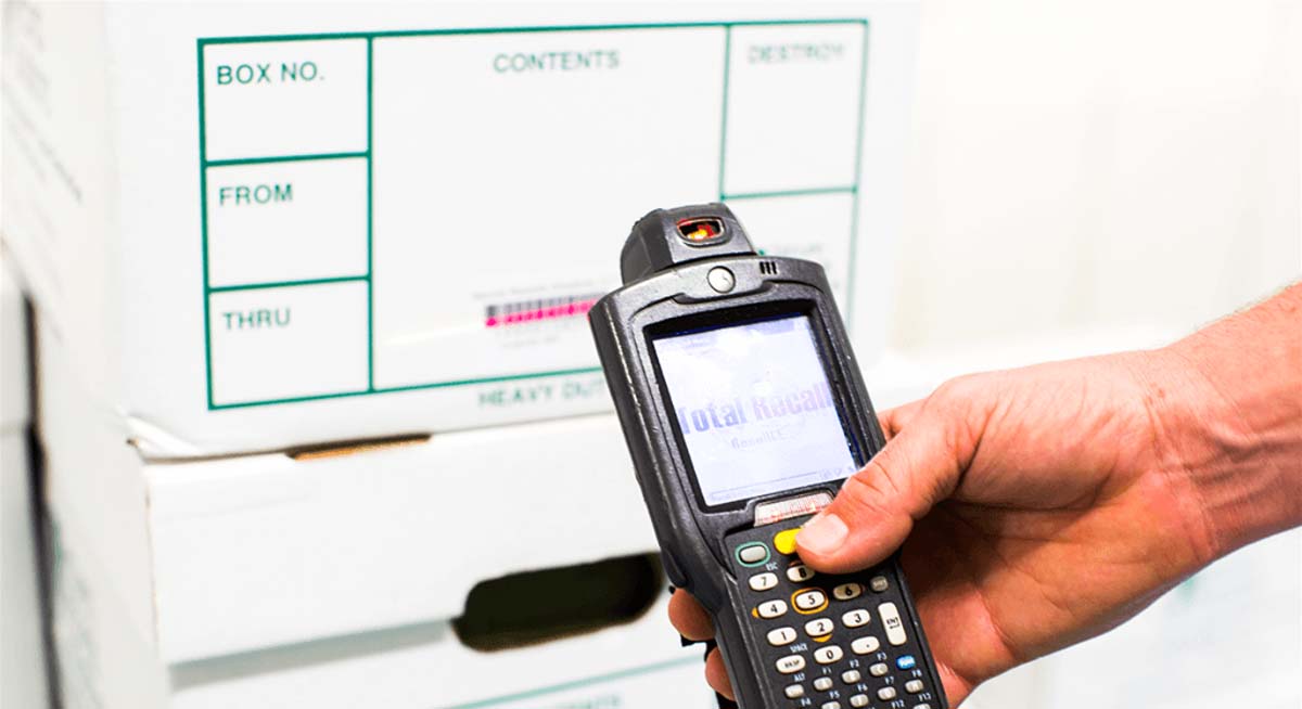 SRS barcode scanning for tracking your business records throughout their lifecycle