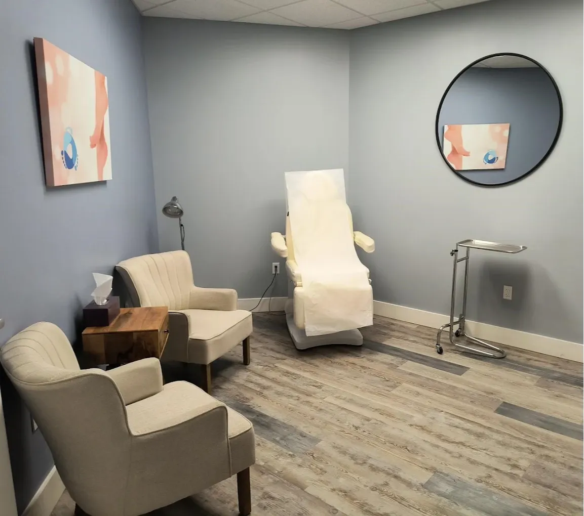 Foot and Ankle Specialists of The Woodlands, Huntsville exam room.