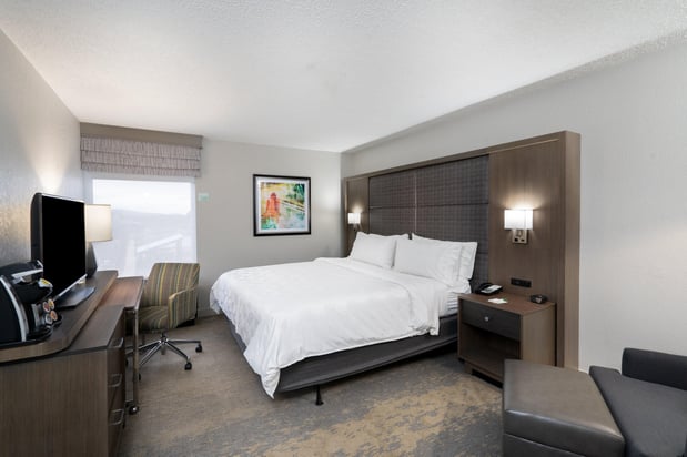 Images Holiday Inn Huntsville-Research Park by IHG