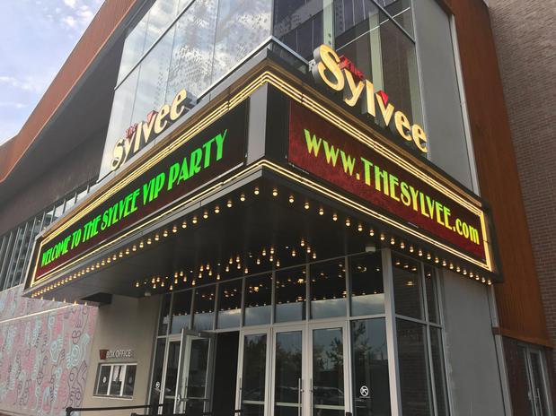 Images Hotel Indigo Madison Downtown by IHG