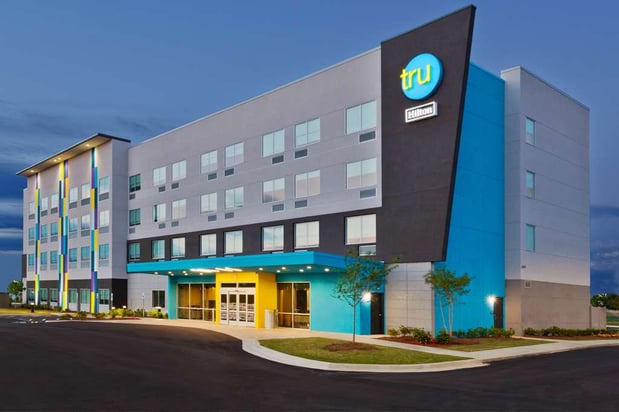 Images Tru by Hilton Auburn