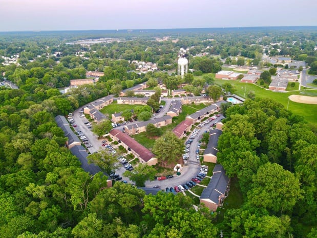 Images Fox Pointe Apartment Homes