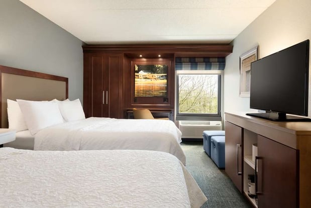 Images Hampton Inn Appleton-Fox River Mall Area