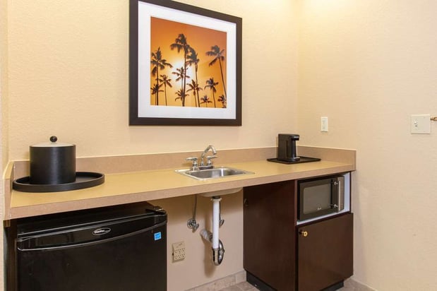 Images Hampton Inn & Suites Jacksonville-Airport