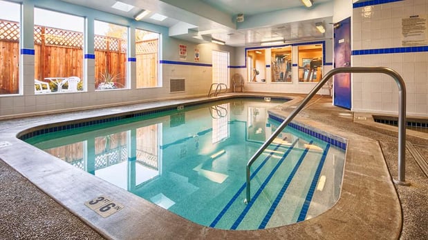 Images Executive Residency by Best Western Navigator Inn & Suites