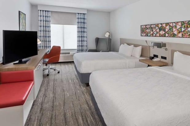 Images Hilton Garden Inn Birmingham/Lakeshore Drive