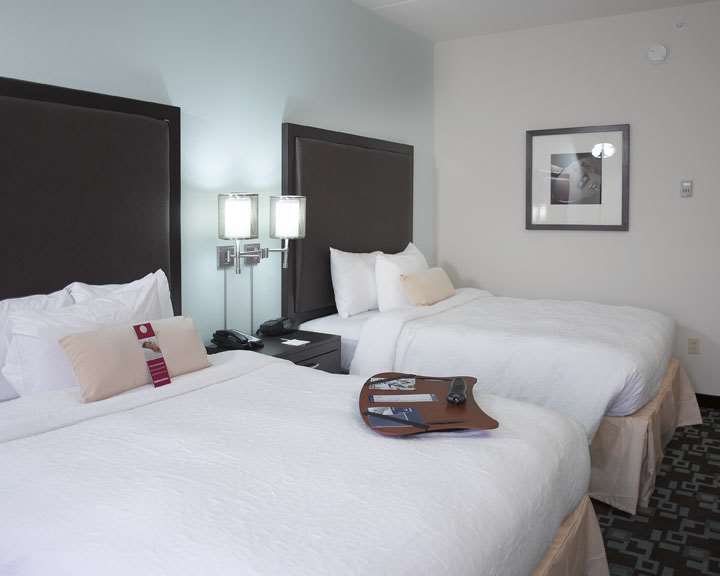Images Hampton Inn & Suites Nashville @ Opryland
