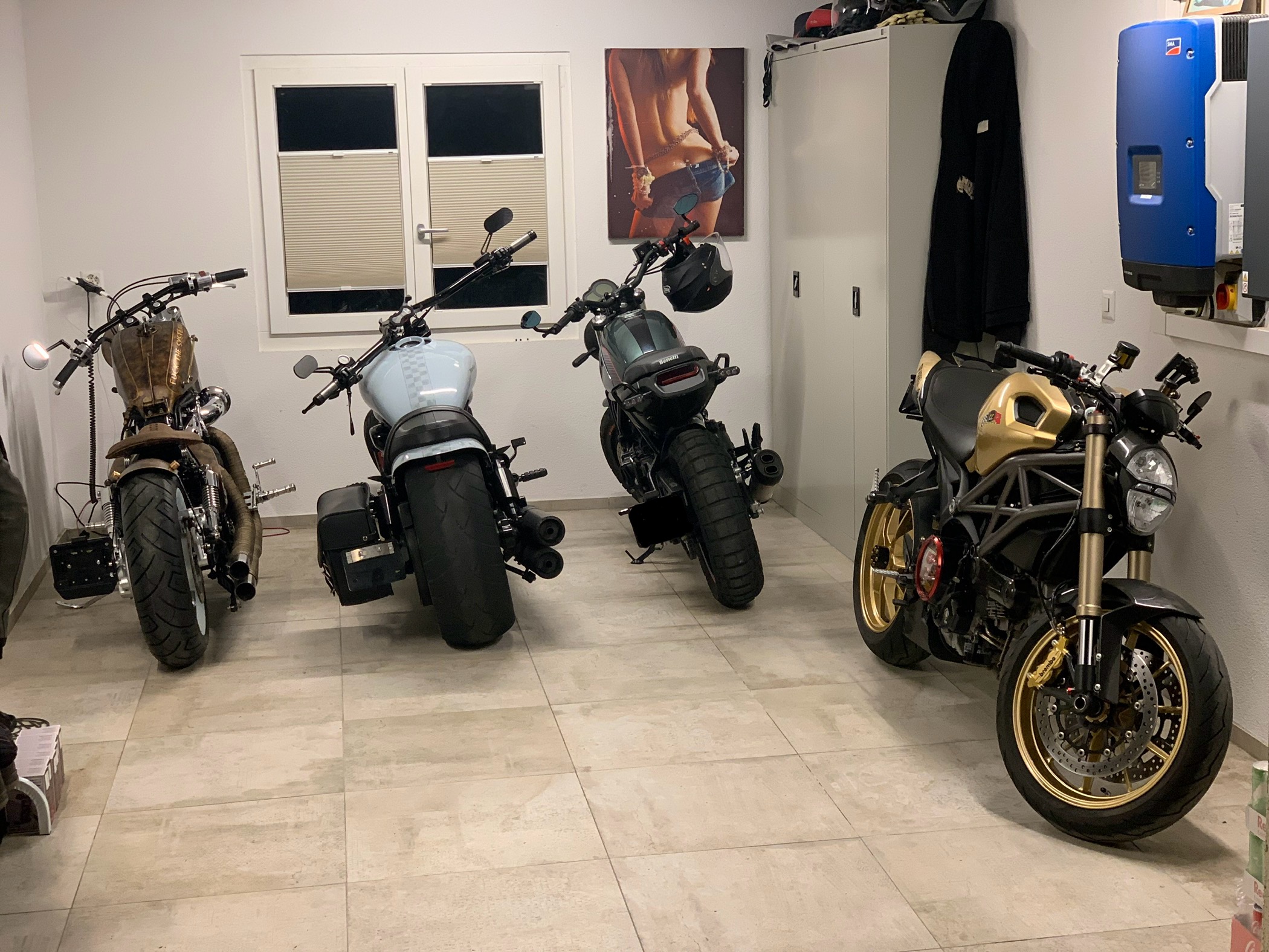 Bilder Motorrad Fahrschule Moto-Drive.ch