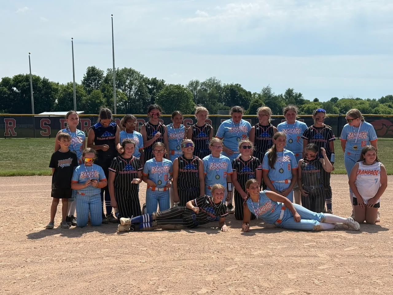 What an incredible weekend of softball. 1st annual Rampage Rumble. Made the championship game against a great Folds of Honor team. A lengthy battle went 8 innings with Folds winning 5-4. What and end to an amazing season for this great group of kids.