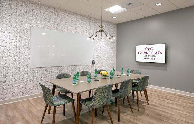 Images Crowne Plaza Ventura Beach by IHG