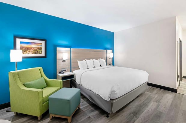 Images Best Western Plus Executive Residency Carlsbad Hotel