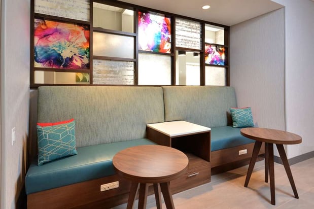 Images Hampton Inn & Suites by Hilton Charlotte North I 485
