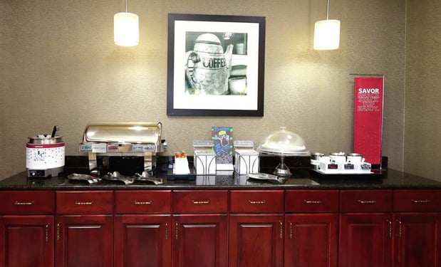 Images Hampton Inn & Suites Lamar