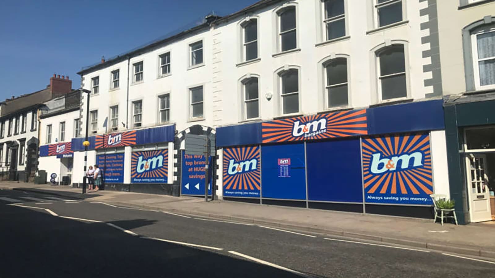 Images B&M Store