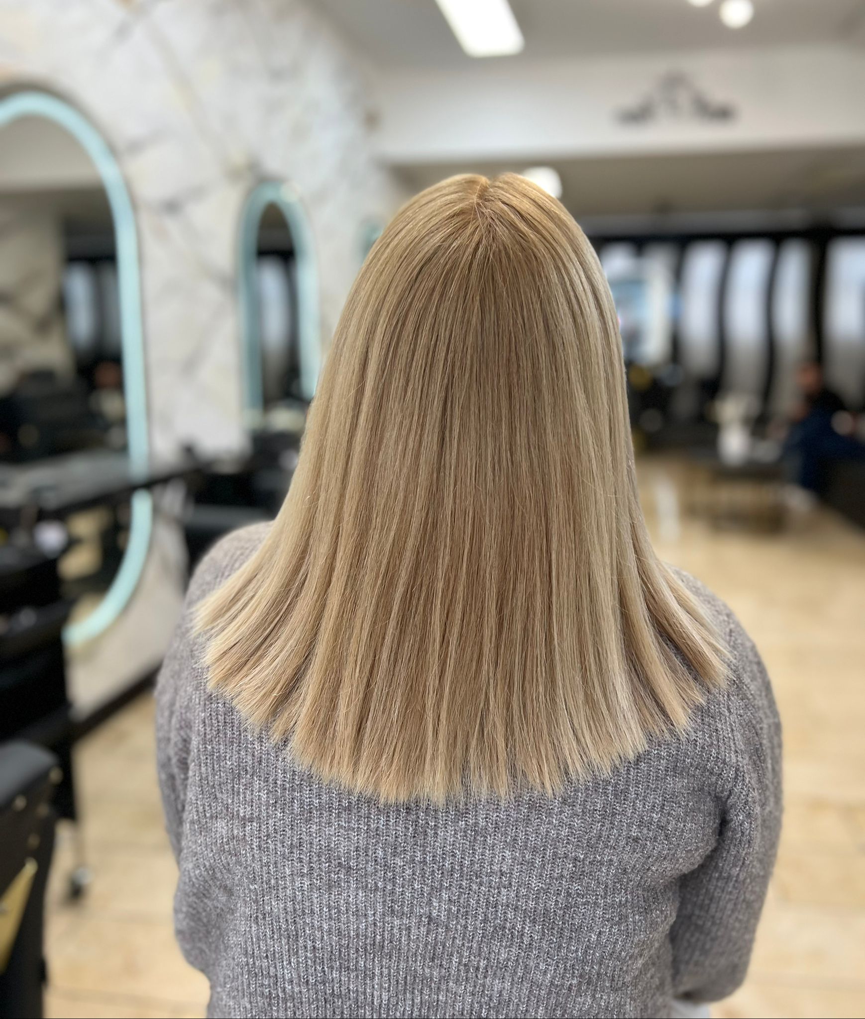 Kundenbild groß 42 Luxe Locks Hairstudio - Ihr Friseur Nürnberg