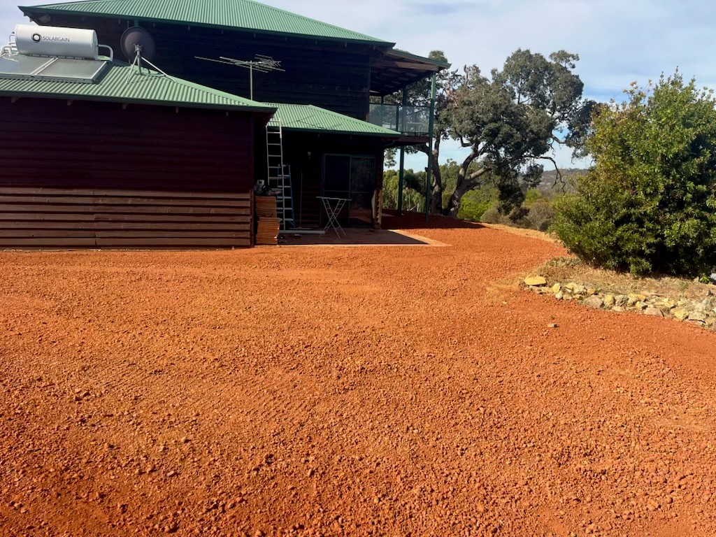 Images Schmidty’s Mini Excavators