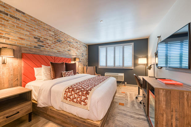 Images Hotel Lexen   Santa Clarita  Valencia Near Six Flags