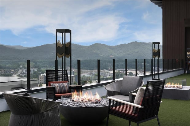 Images Embassy Suites by Hilton Pigeon Forge Resort