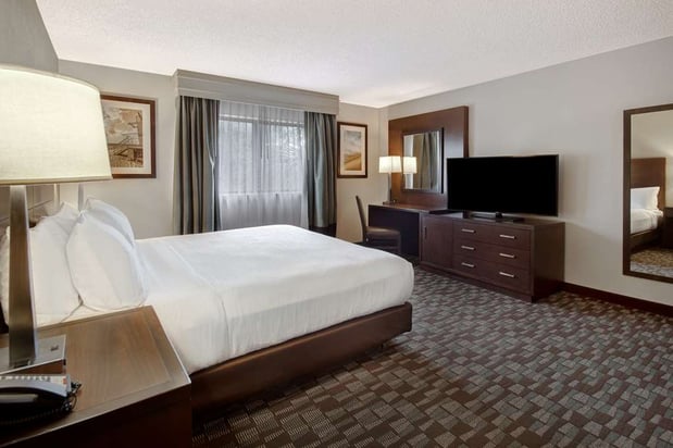 Images Embassy Suites by Hilton Jacksonville Baymeadows