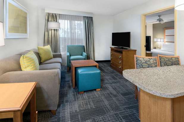 Images Homewood Suites by Hilton Phoenix-Metro Center